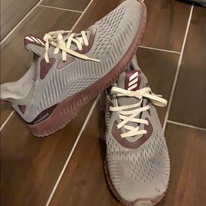 Adidas alphabounce tennis shoes